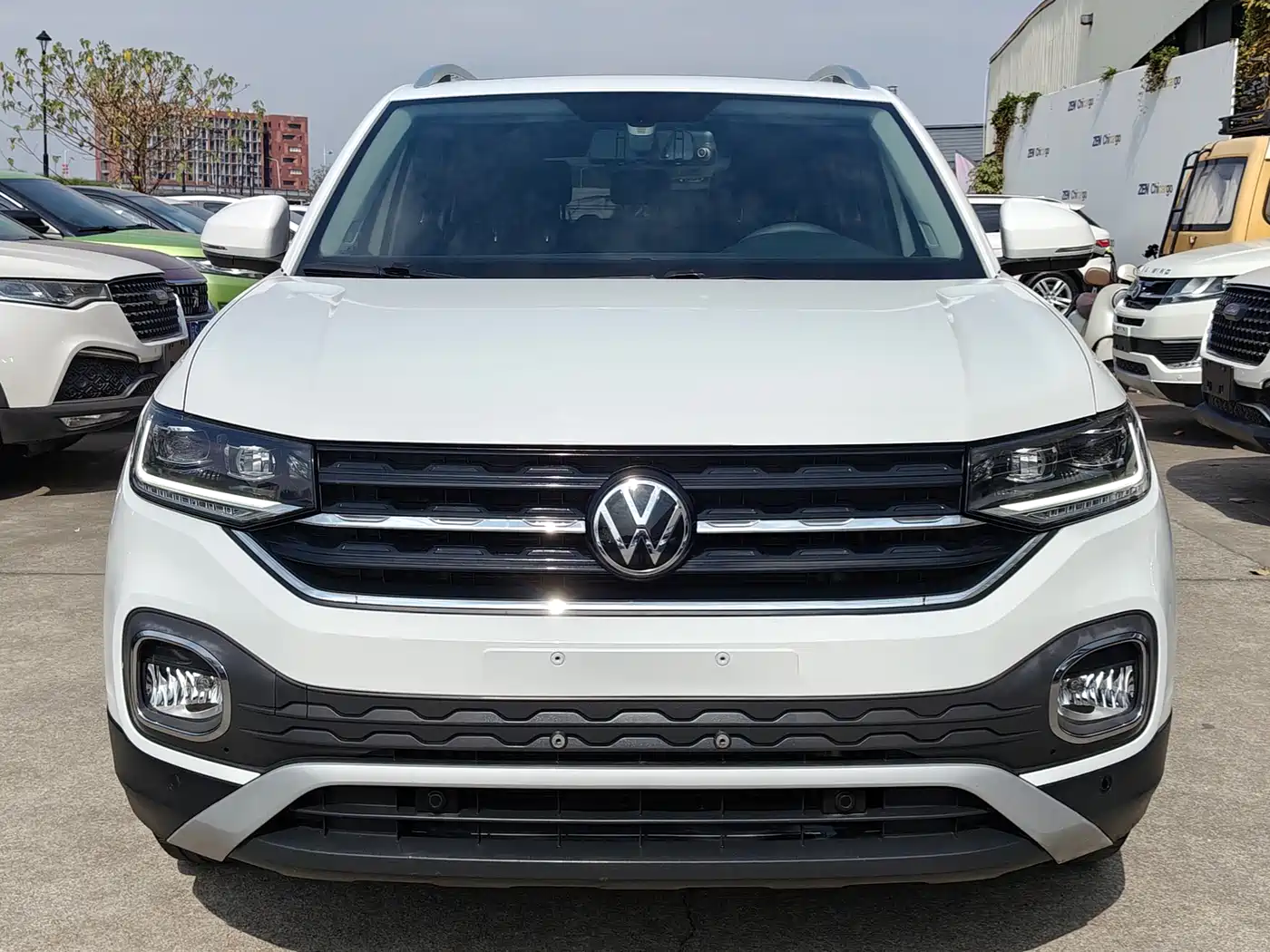 VOLKSWAGEN EXPLORING THE SHADOW