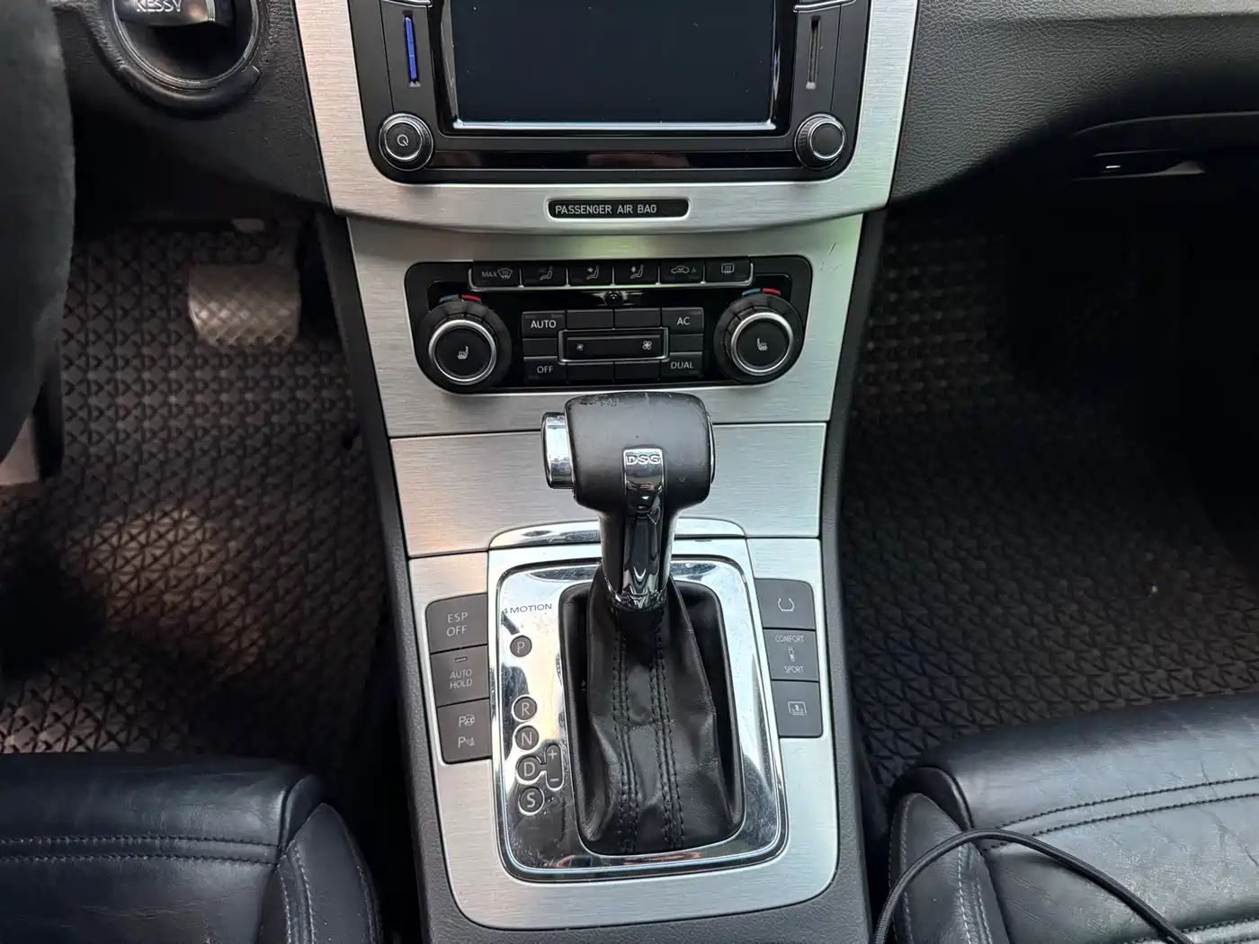 Volkswagen CC 2009 3.6FSI Top Edition фото 13