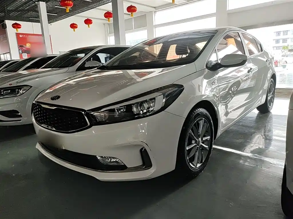 Kia K3 2017 1.6L Automatic 15th Anniversary Special GLS фото 2
