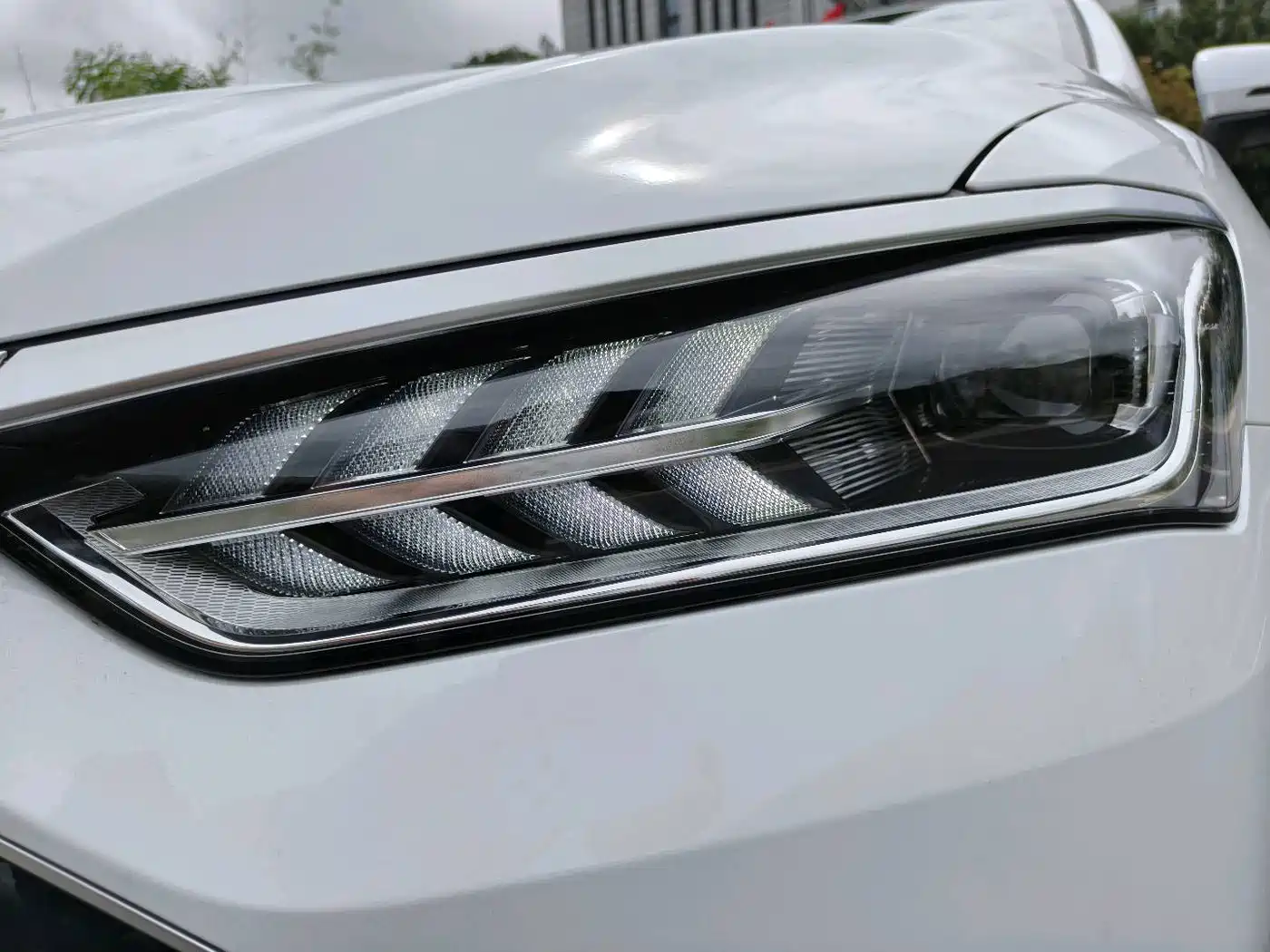 BYD Qin PLUS 2024 Glory Edition DM-i 55KM Leading фото 11