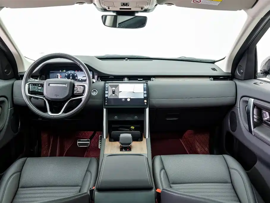 Land Rover Discovery Sport 2024 Performance Technology Edition фото 6