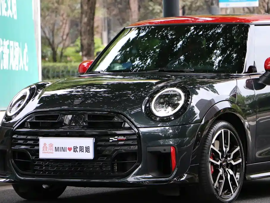 Фото 10 - MINI JCW