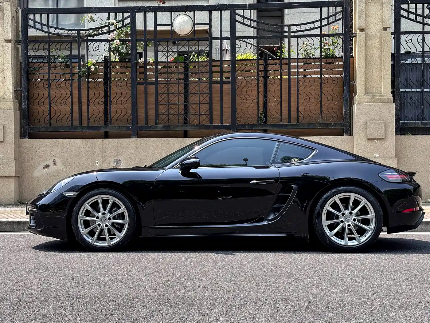 Porsche 718 2022 Cayman 2.0T фото 3