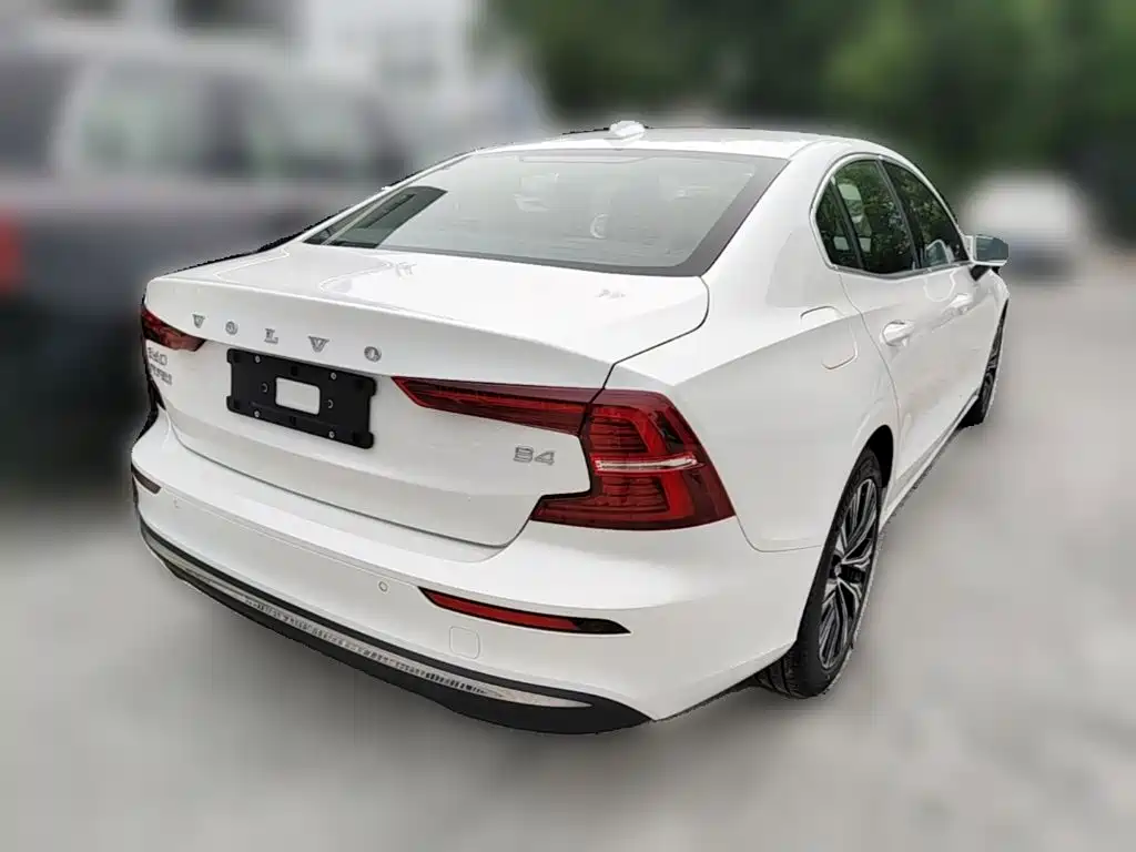 Photo 10 - Volvo S60