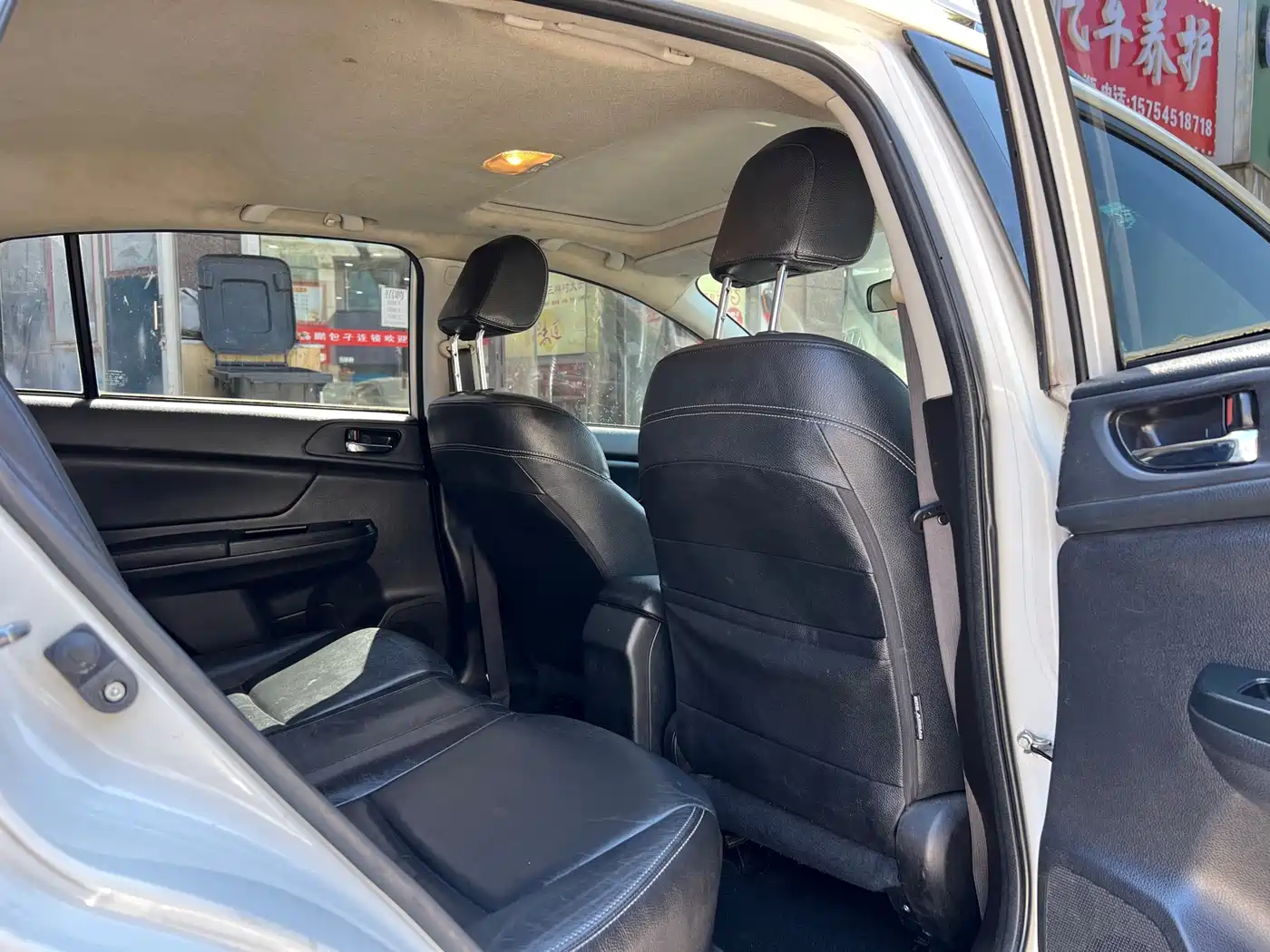 Subaru XV 2012 2.0i Luxury Edition фото 10