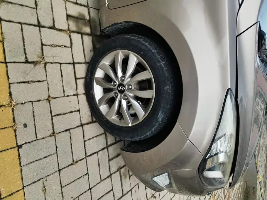 Hyundai Langdong 2016 2015 1.6L Manual Premium