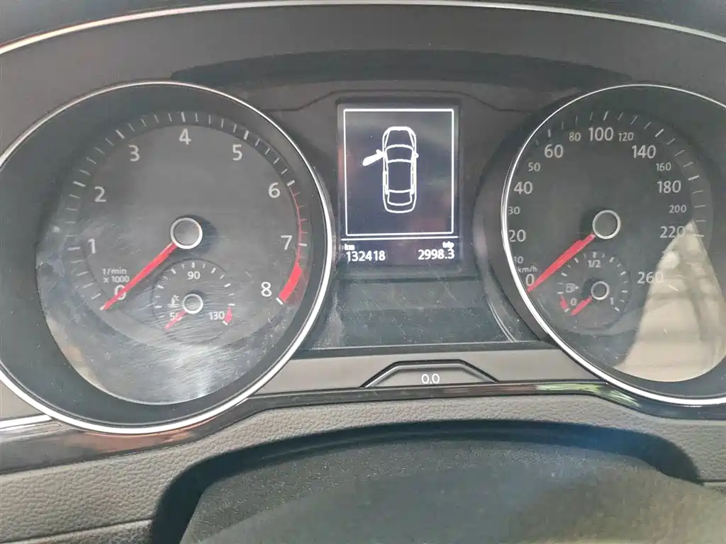 Volkswagen Magotan 2018 Facelift 380TSI DSG Luxury фото 12