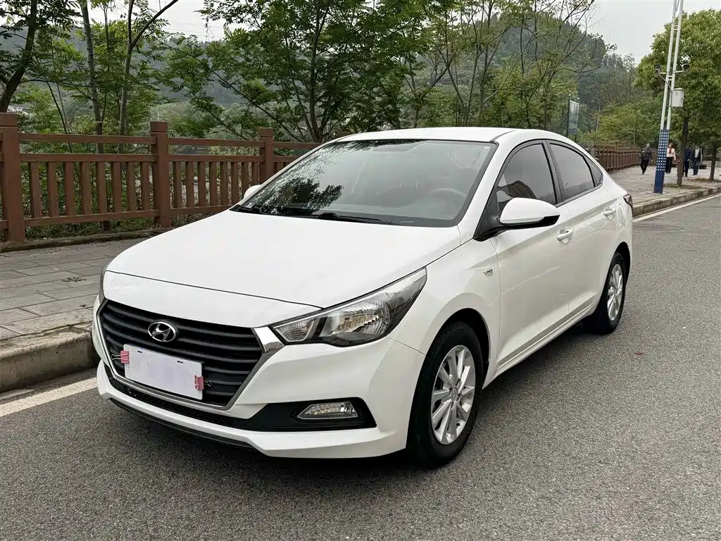 Hyundai Verna 2016 1.4L Automatic Cool Edition GLS