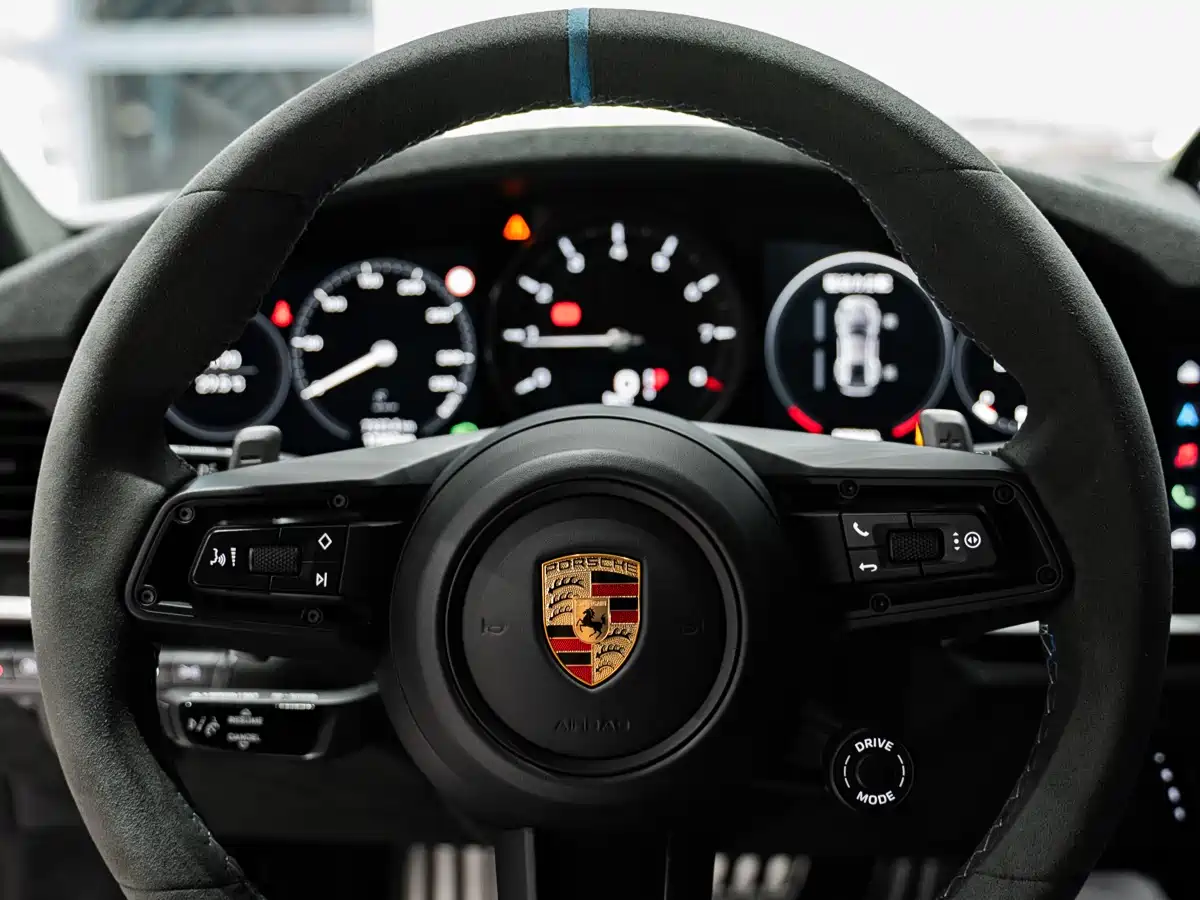 Porsche 911 2023 Dakar 3.0T фото 35
