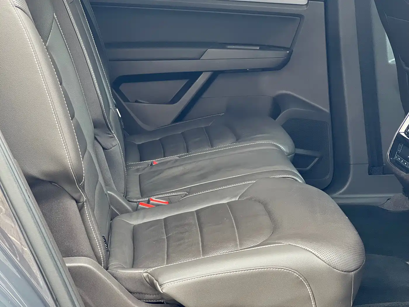Volkswagen Teramont 2017 530 V6 4WD Luxury Edition фото 22