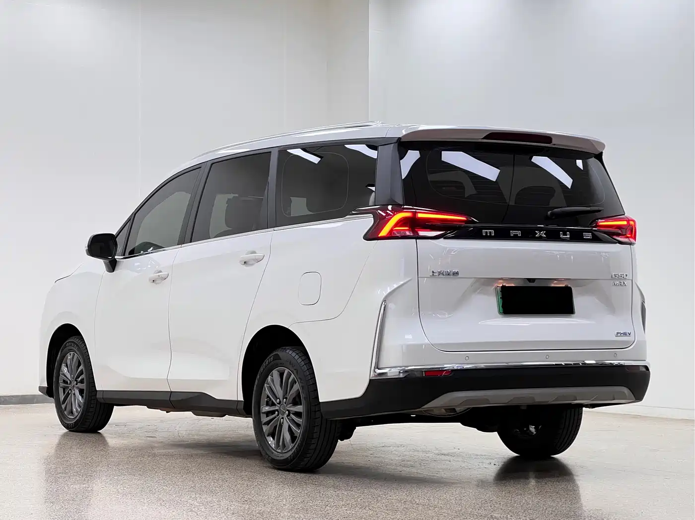 SAIC Maxus Maxus G50 PHEV 2025 Pilot Edition фото 7