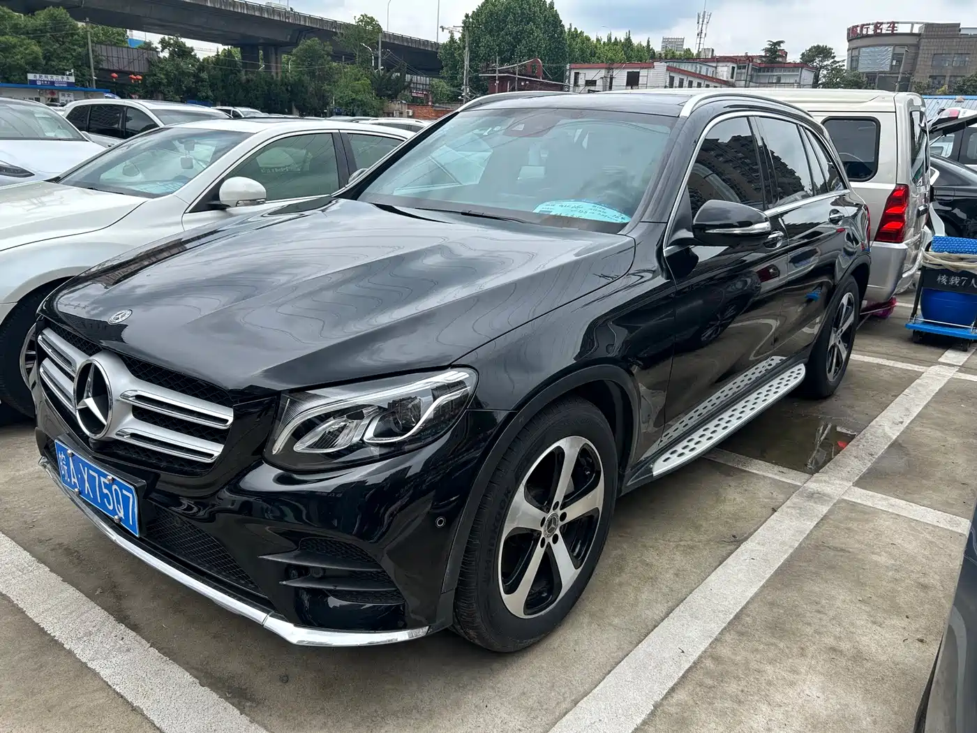 Mercedes-Benz GLC 2019 GLC 260 4MATIC Luxury фото 2