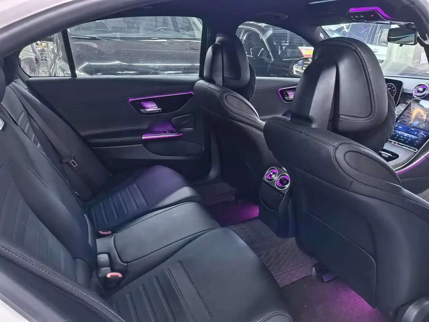 Mercedes-Benz C-Class 2025 C 260 L Sport Edition фото 10