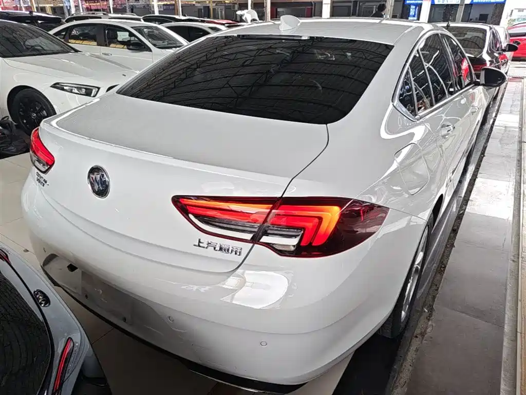BUICK REGAL