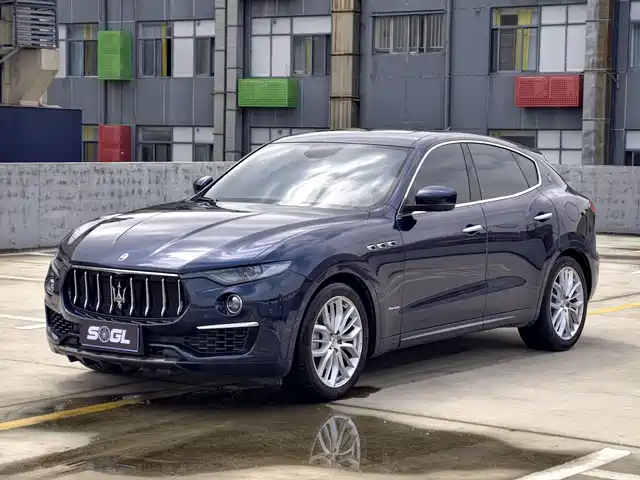 MASERATI LEVANTE
