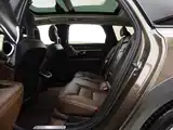 Photo 6 - Volvo V90