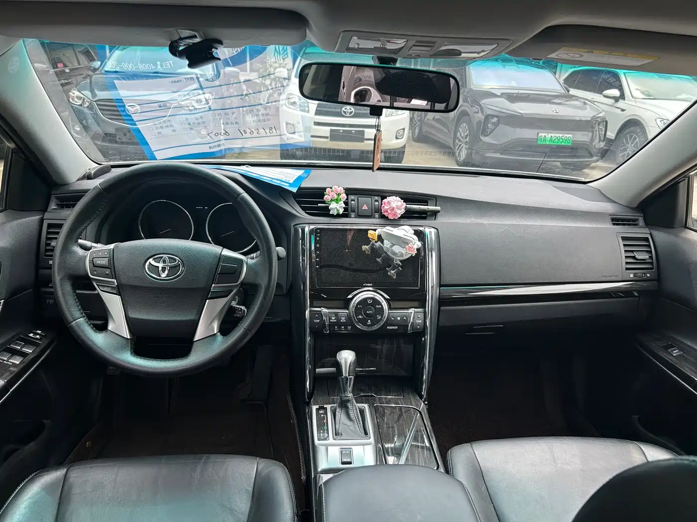 Toyota Reiz 2013 2.5V Elite Edition фото 7