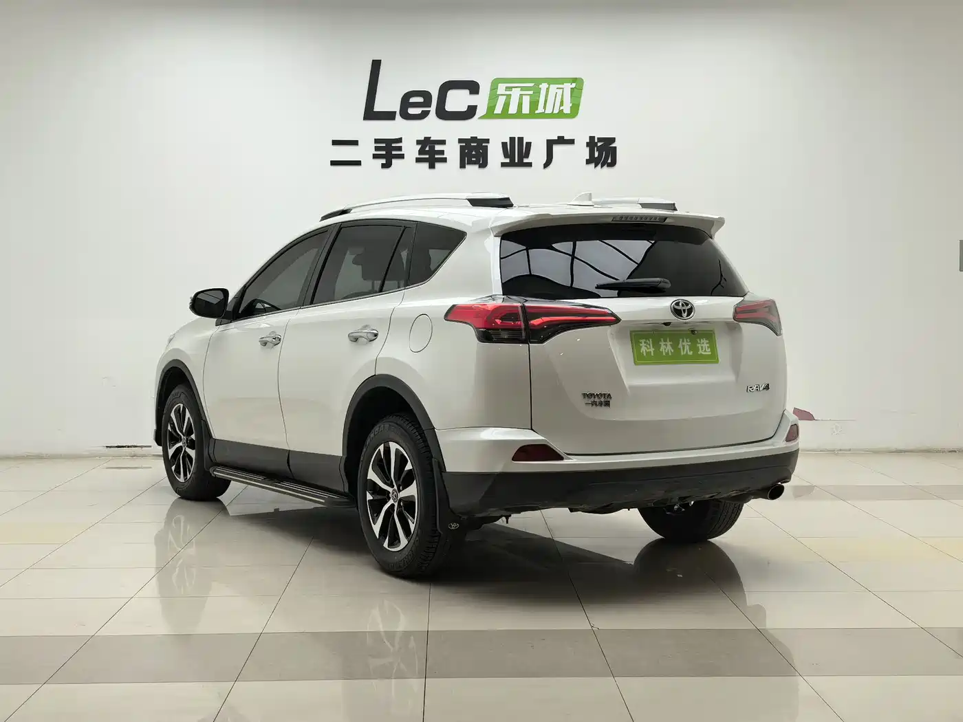 Toyota RAV4 Rongfang 2016 2.0L CVT 2WD Comfort (China V) фото 6