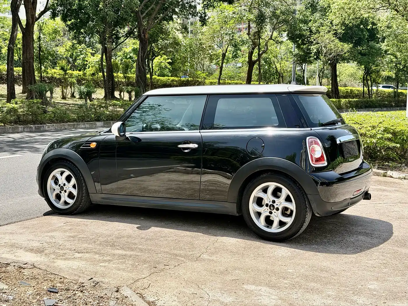 MINI MINI 2011 2011 1.6L COOPER Fun