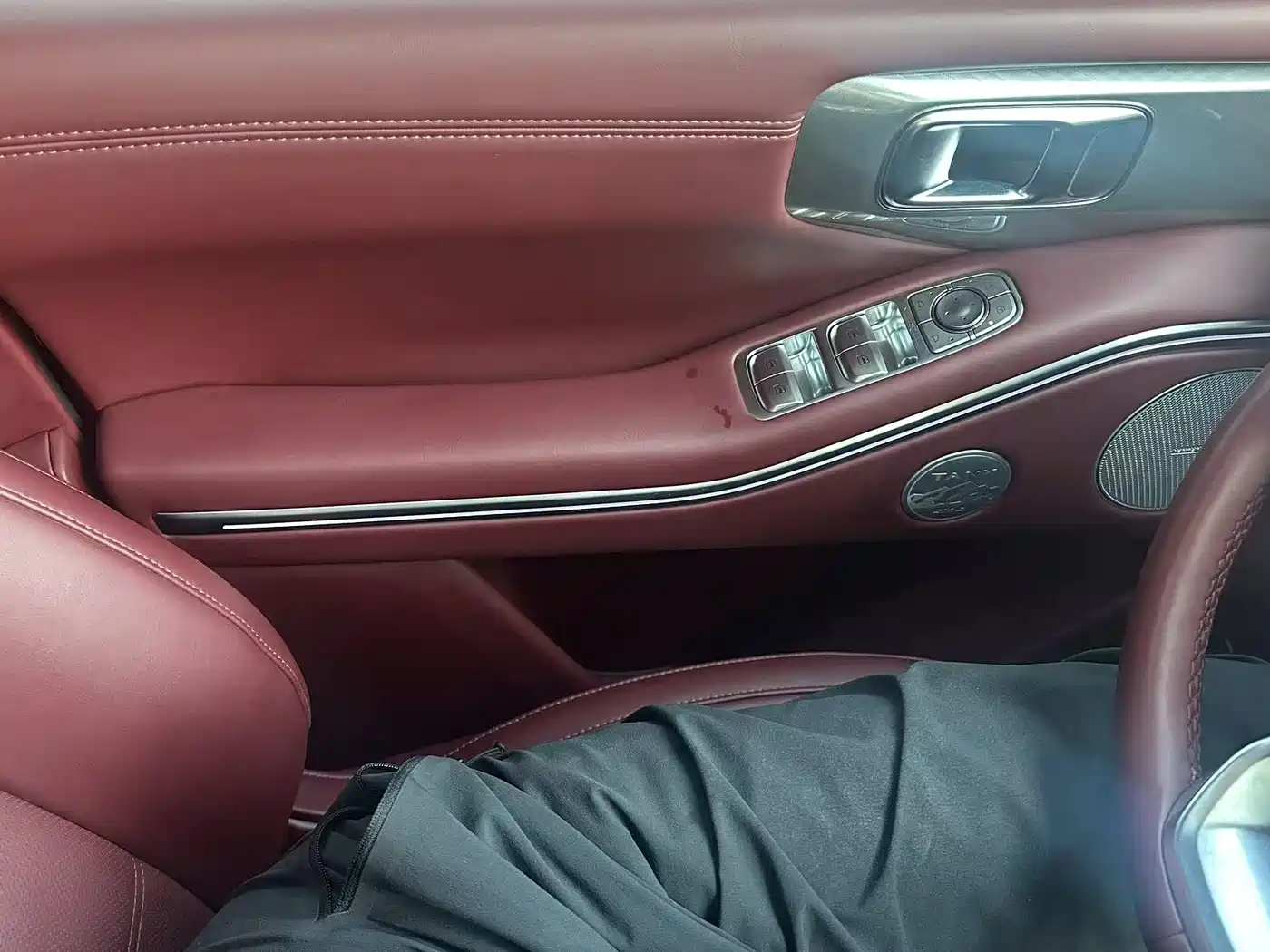 TANK TANK 700 NEW ENERGY