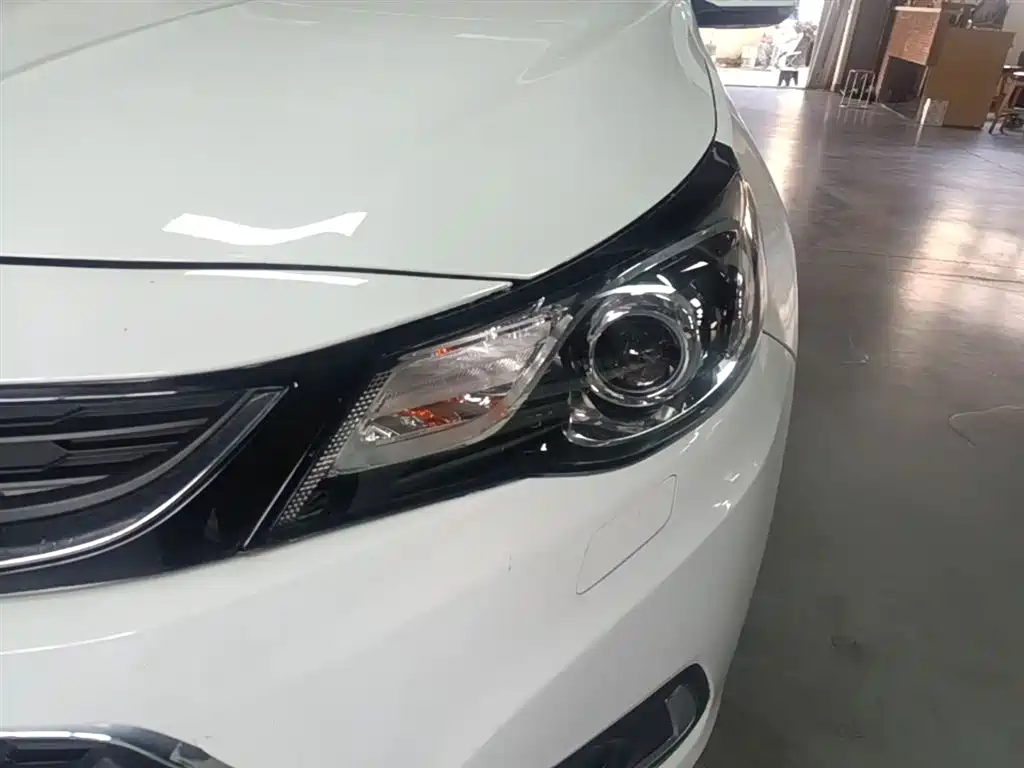 Chevrolet Malibu 2018 530T Automatic Luxury Edition фото 24
