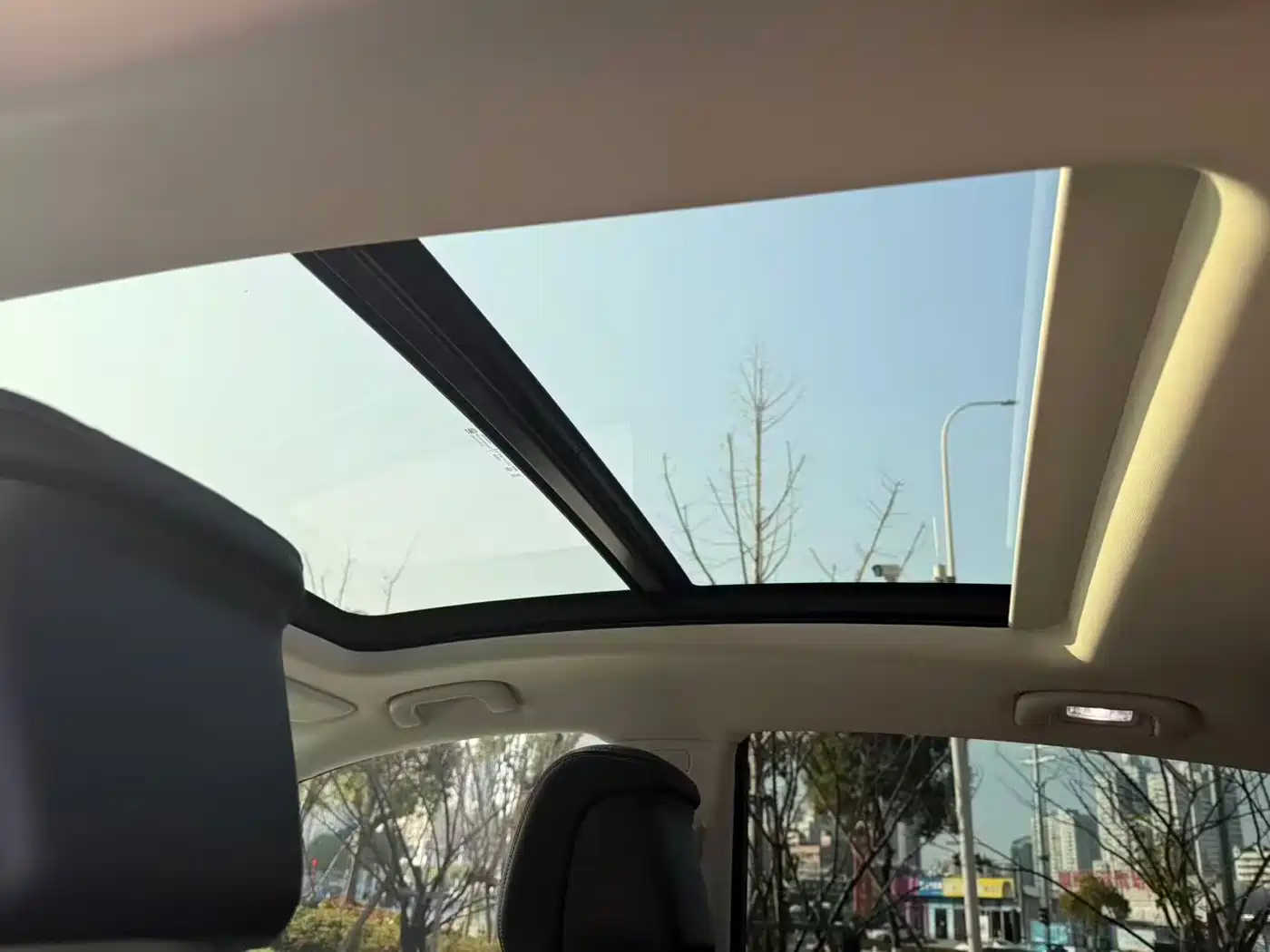 Buick LaCrosse 2025 Model 28T Platinum Edition фото 12
