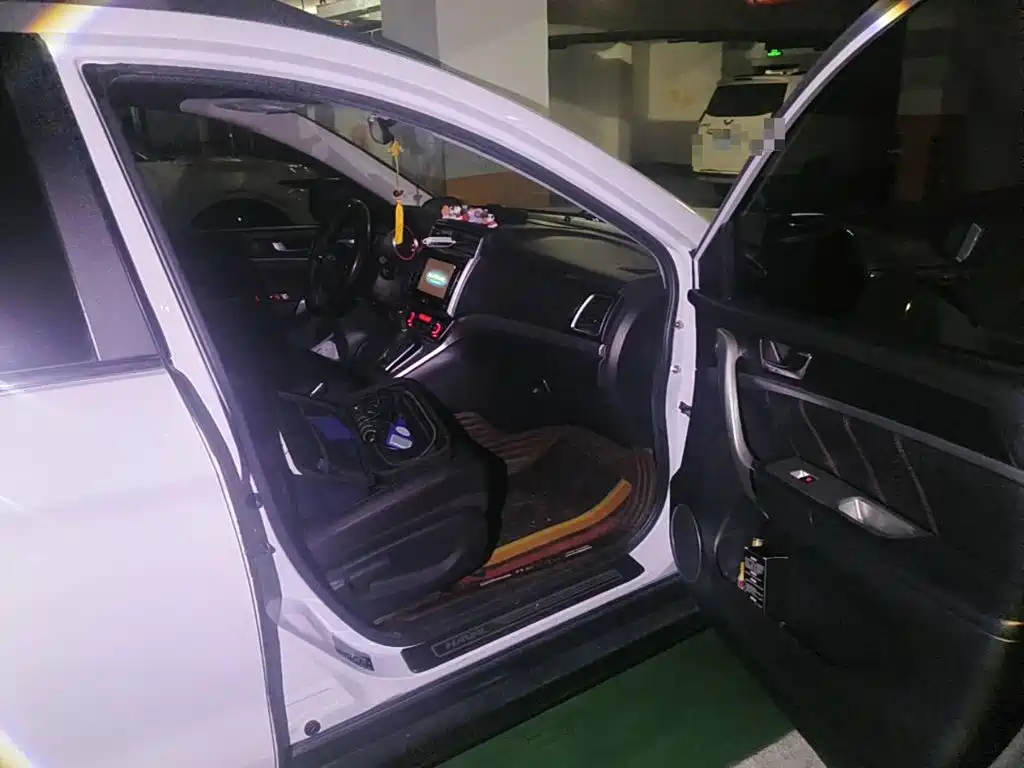 Haval M6 2018 2017 1.5T Automatic 2WD Elite