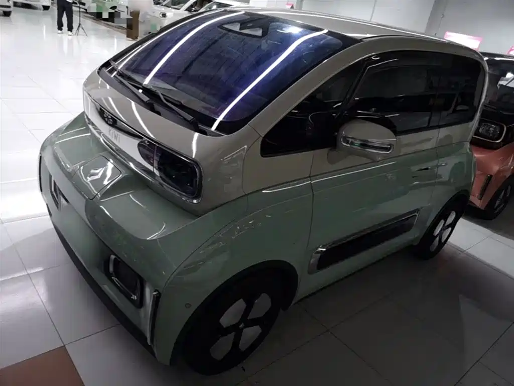 Baojun KiWi EV 2023 DJI Edition LFP