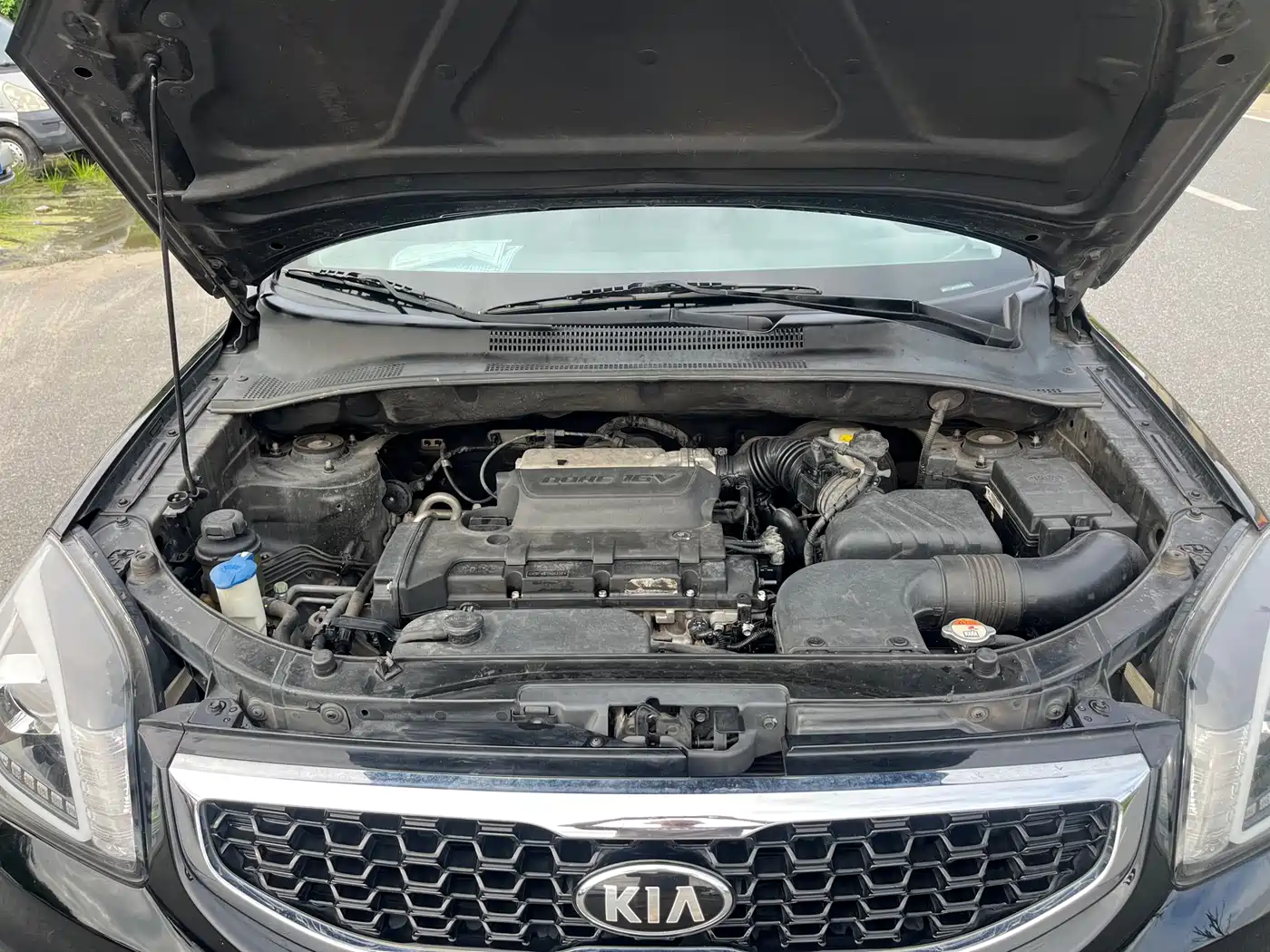 Kia Sportage 2013 2.0L Automatic 2WD GLS фото 12