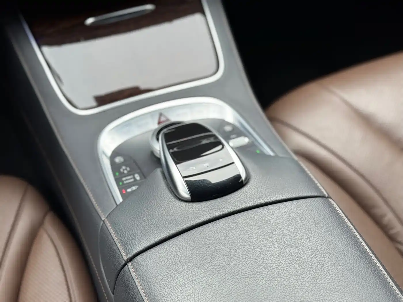 Mercedes-Benz S-Class 2017 S 320 L Business Upgrade Edition фото 15