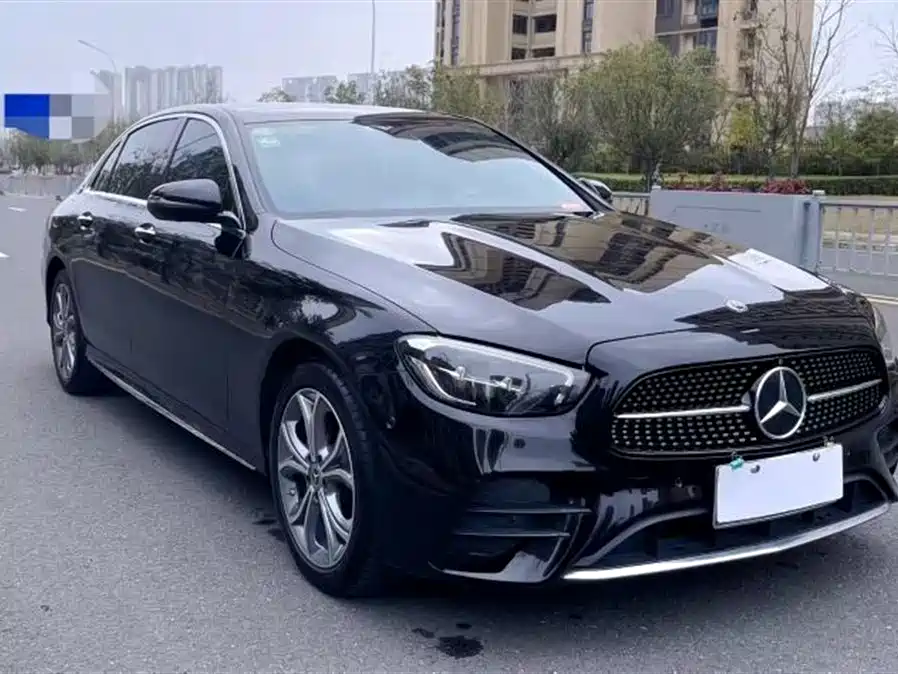 Mercedes-Benz E-Class 2021 E 300 L Sport Fashion фото 3
