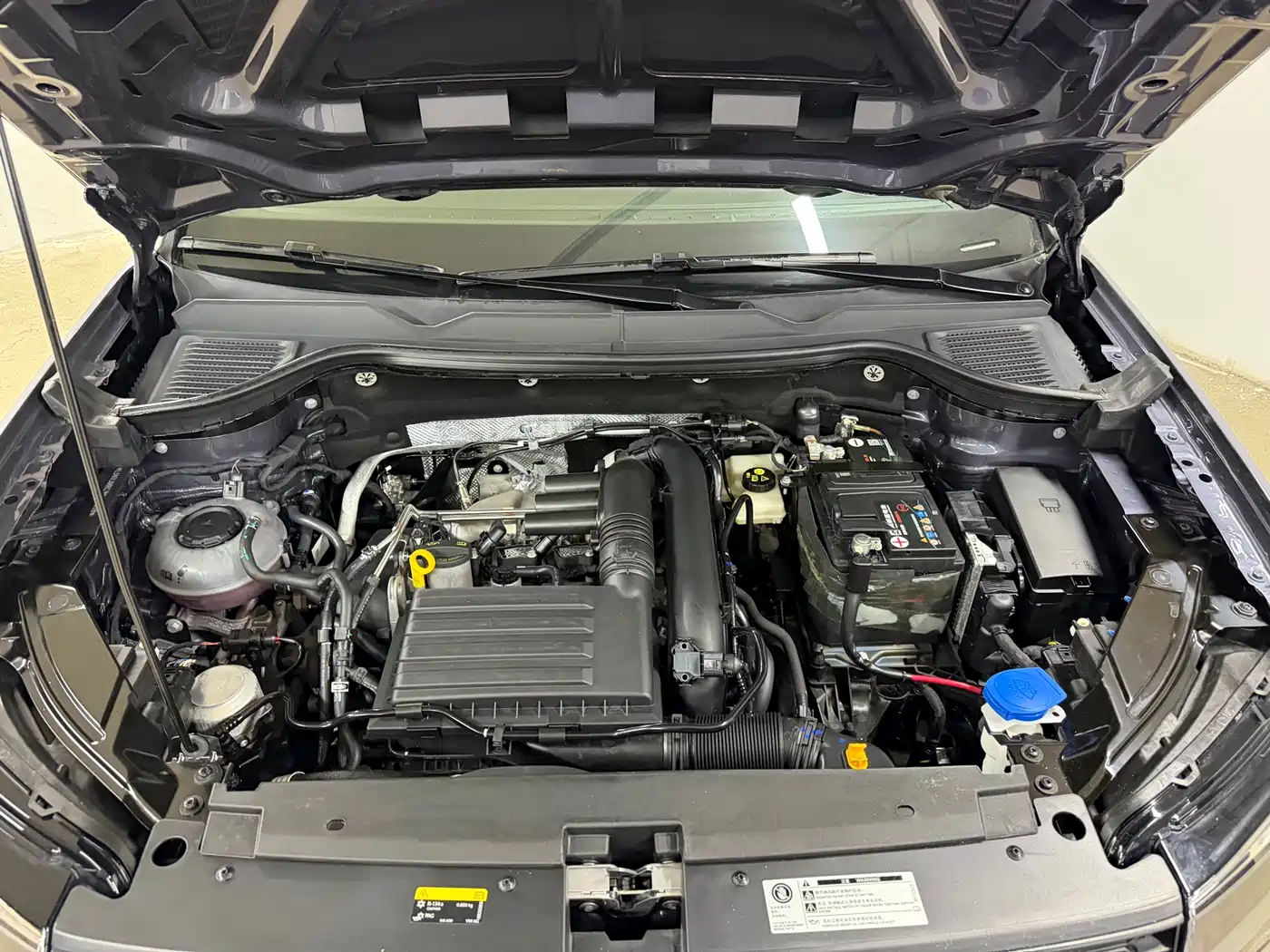 Volkswagen Tharu 2021 Model 280TSI 2WD Luxury Edition фото 21
