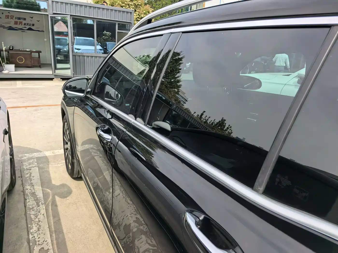 Mercedes-Benz GLB 2025 Model GLB 220 Fashion Style фото 21