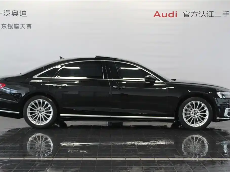 Audi A8 2021 A8L 50 TFSI quattro Comfort фото 4