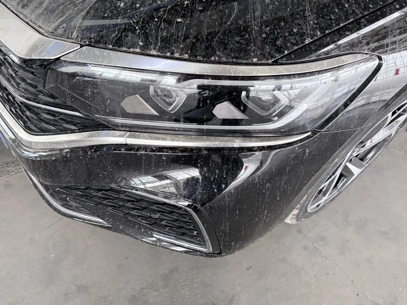 Volkswagen Passat 2023 330TSI Elite Edition фото 9