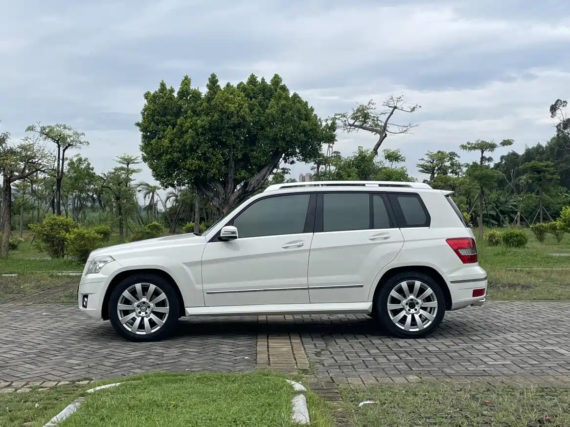 Mercedes-Benz GLK-Class (Import) 2008 GLK 300 4MATIC Luxury Edition фото 7