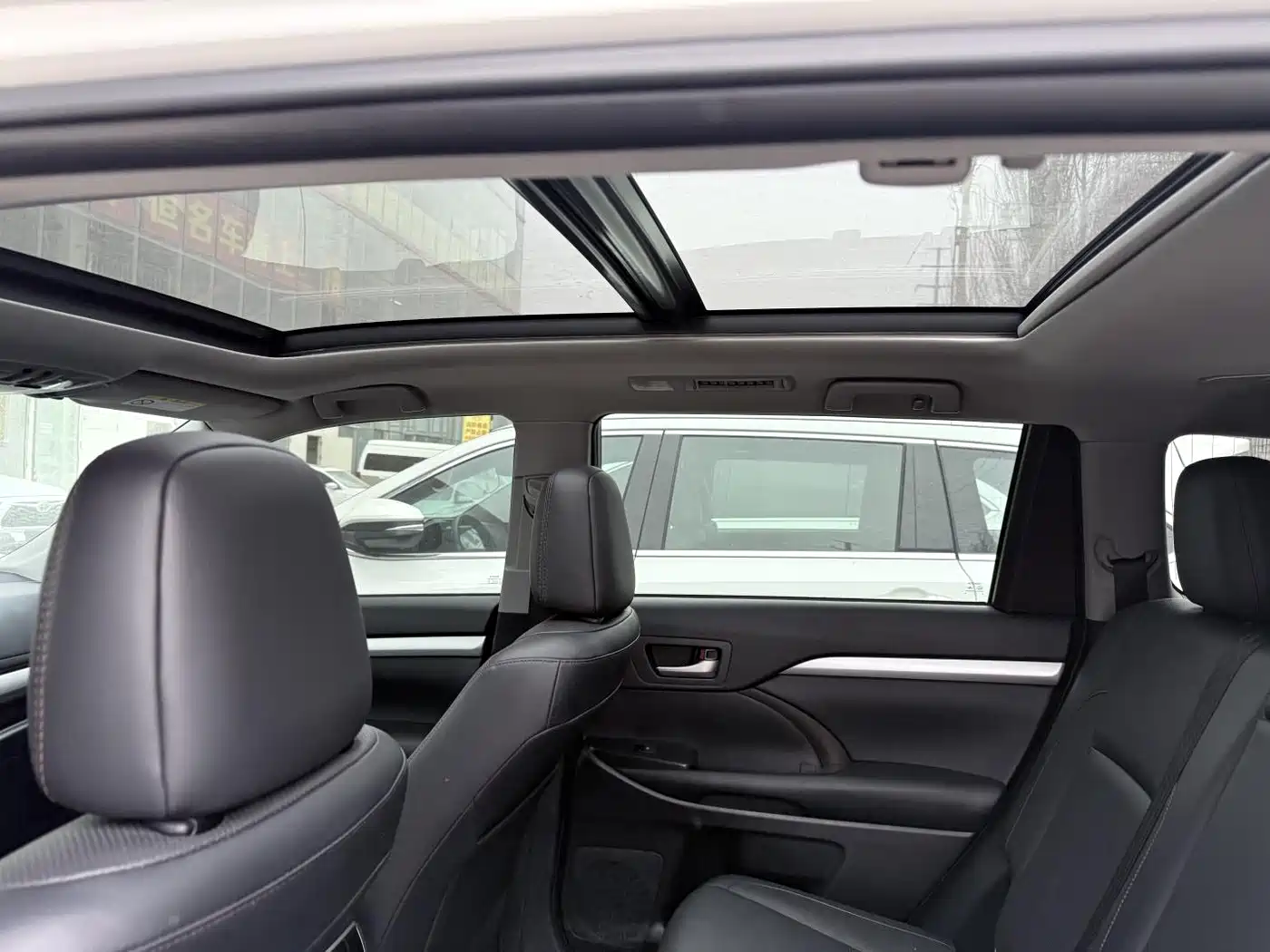 Toyota Highlander 2018 2.0T 4WD Luxury 7-seater (China V) фото 13