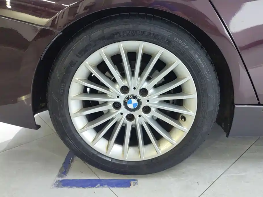 Фото 6 - BMW 3 Series
