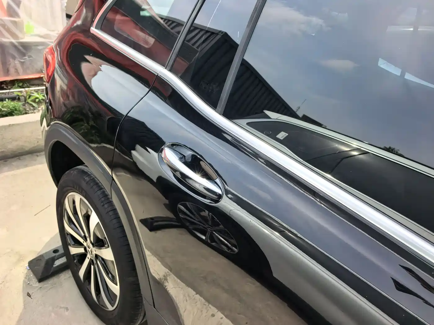 Mercedes-Benz GLB 2025 Model GLB 220 Fashion Style фото 15