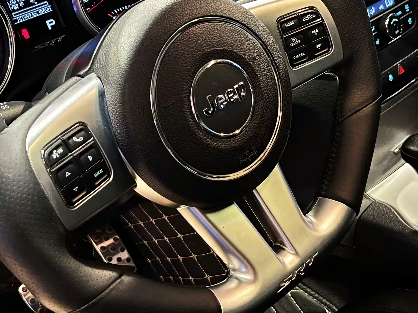 Jeep Grand Cherokee SRT 2014 2013 6.4L SRT8
