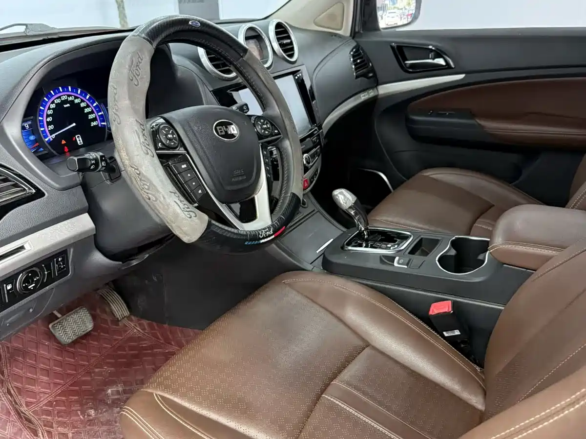 BYD S7 2015 2.0T Upgrade Automatic Premium фото 4