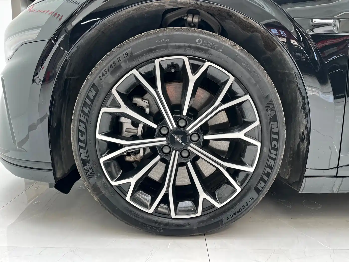 ZEEKR EXTREME KRYPTON 007GT