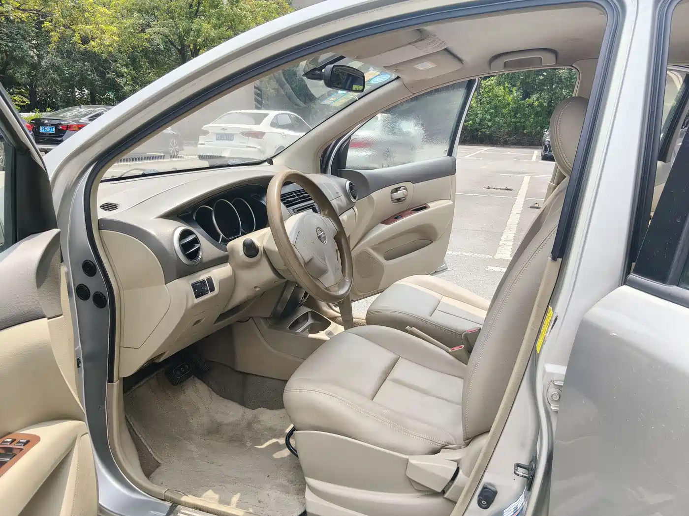Nissan Livina 2008 2008 JinRui 1.6L Automatic Smart Edition