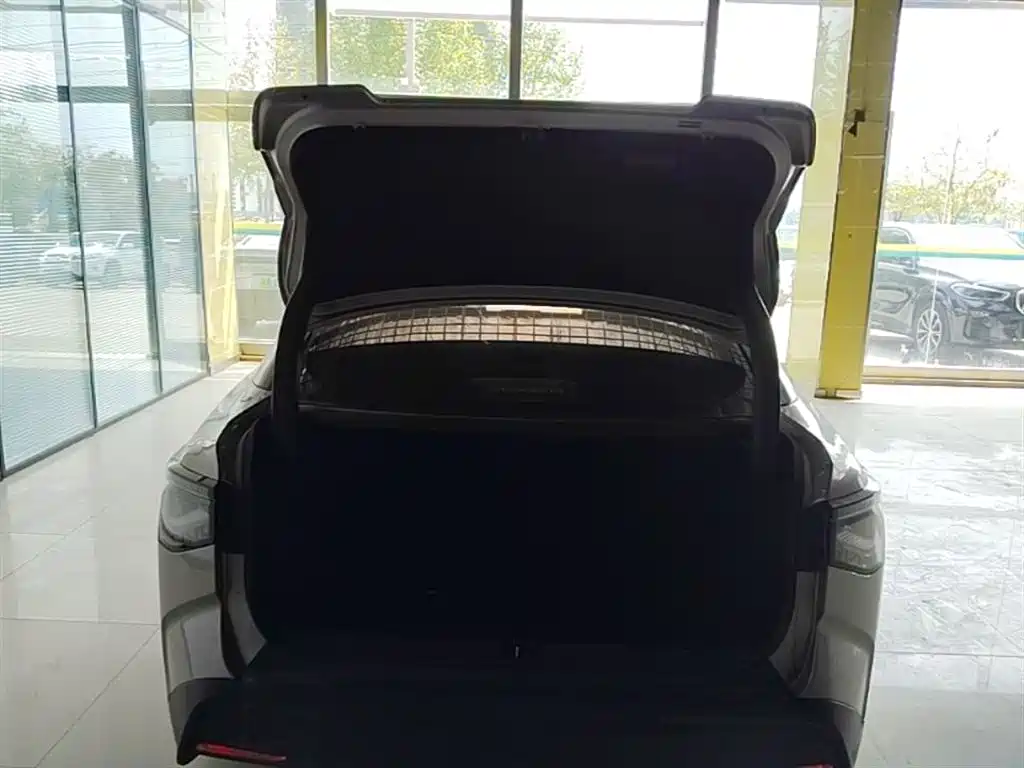 Toyota bZ3 2024 517km Elite PRO фото 19