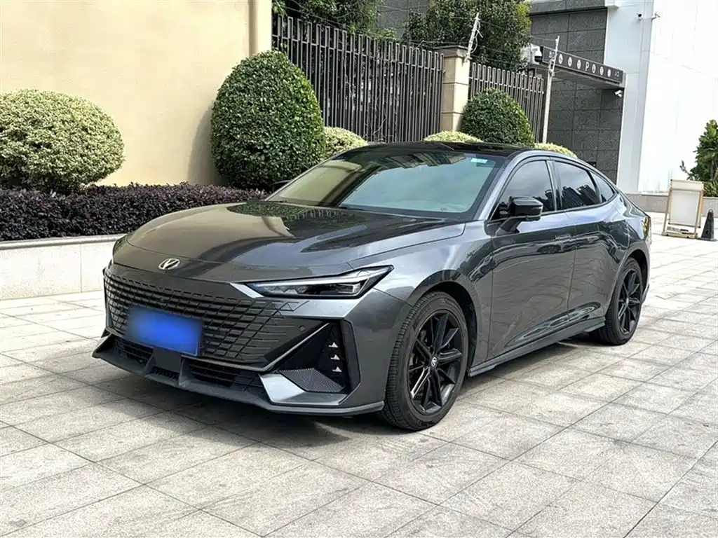 CHANGAN UNI-V