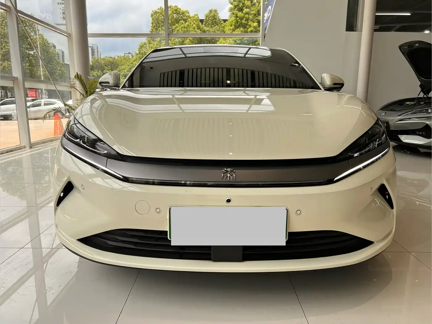 BYD Qin L 2025 Model EV 545KM Excellence Edition фото 2