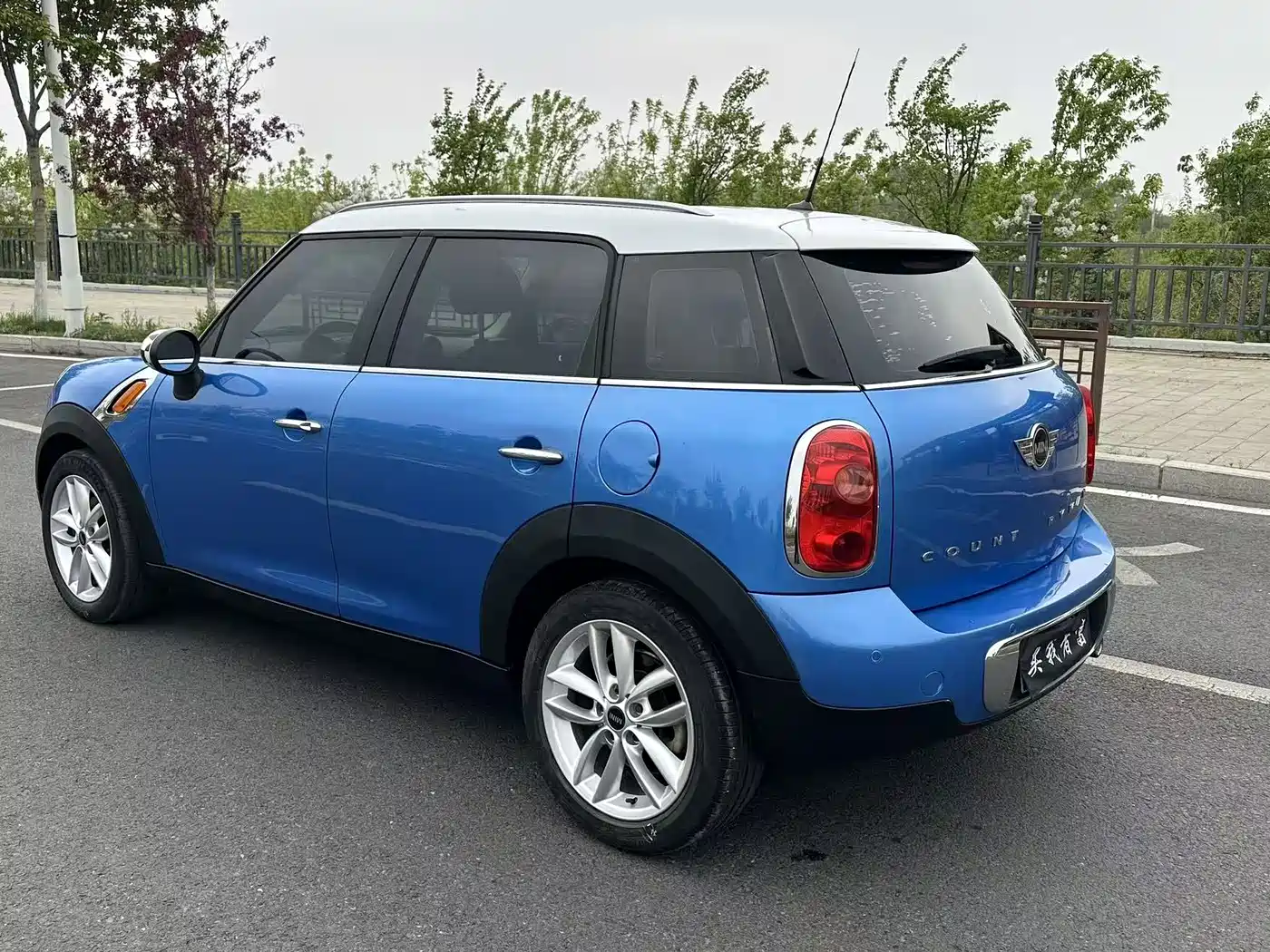 MINI COUNTRYMAN 2013 2011 1.6L COOPER Fun