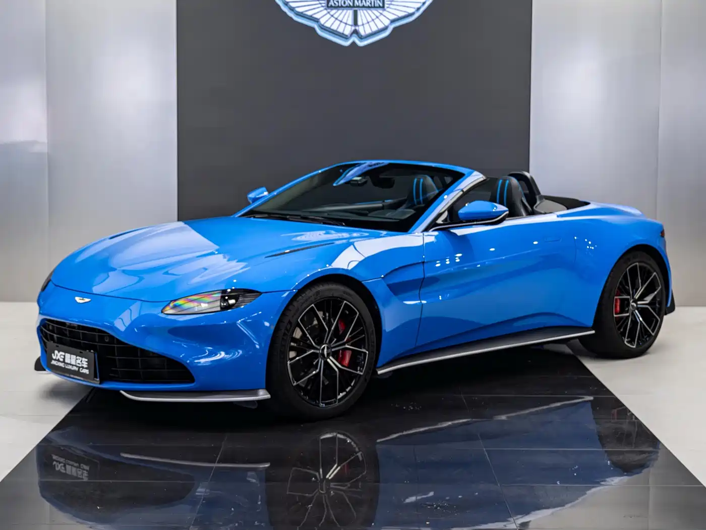 Aston Martin Vantage 2021 2020 4.0T V8 Roadster