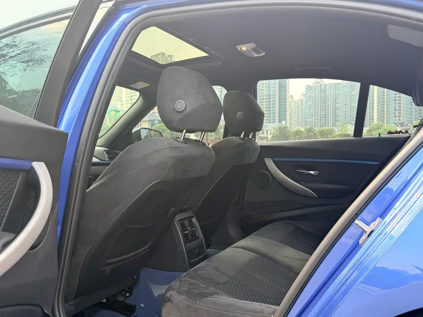 BMW 3 Series 2018 320i M Sport Package фото 9