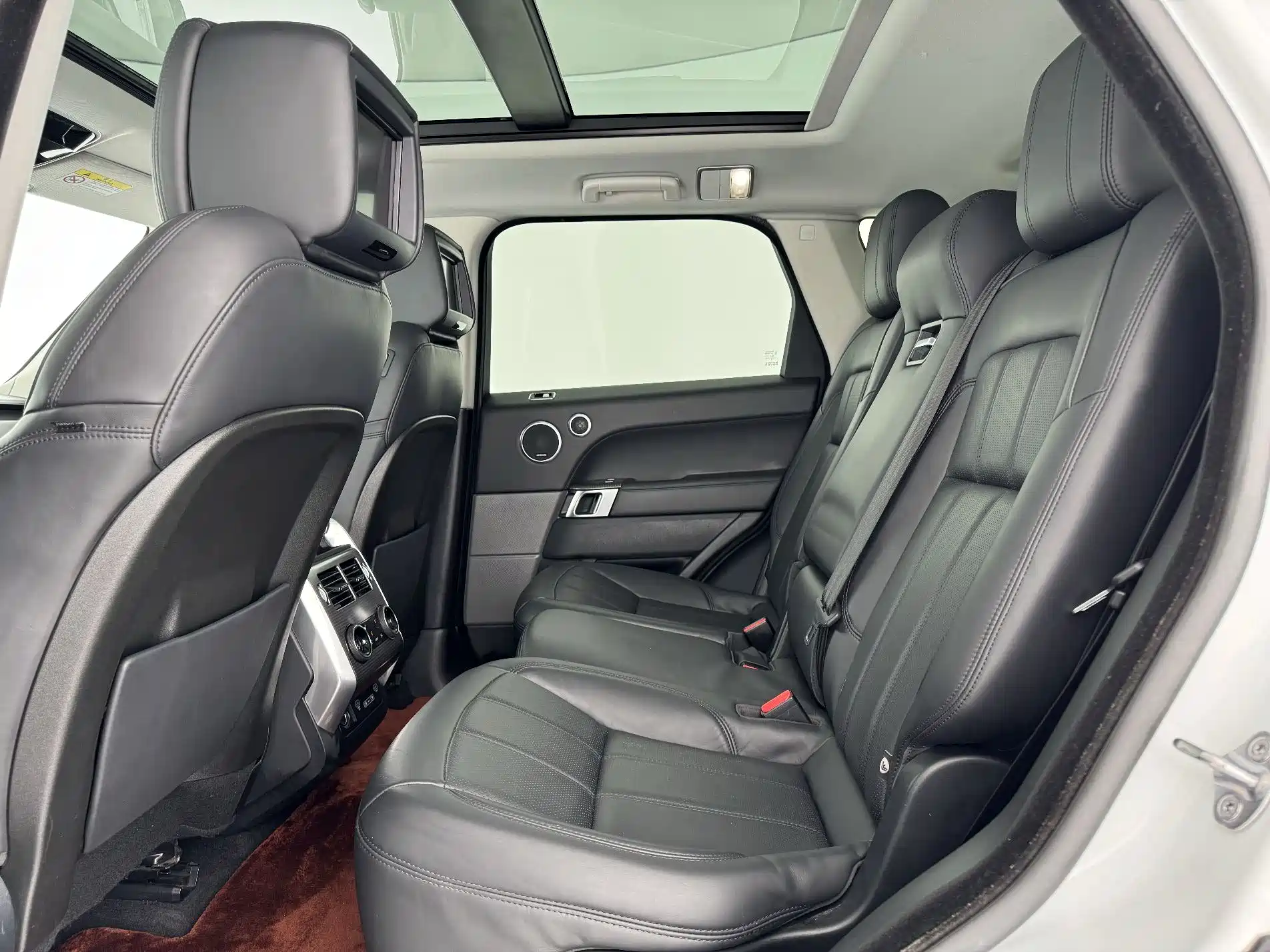 Фото 9 - Land Rover Range Rover Sport